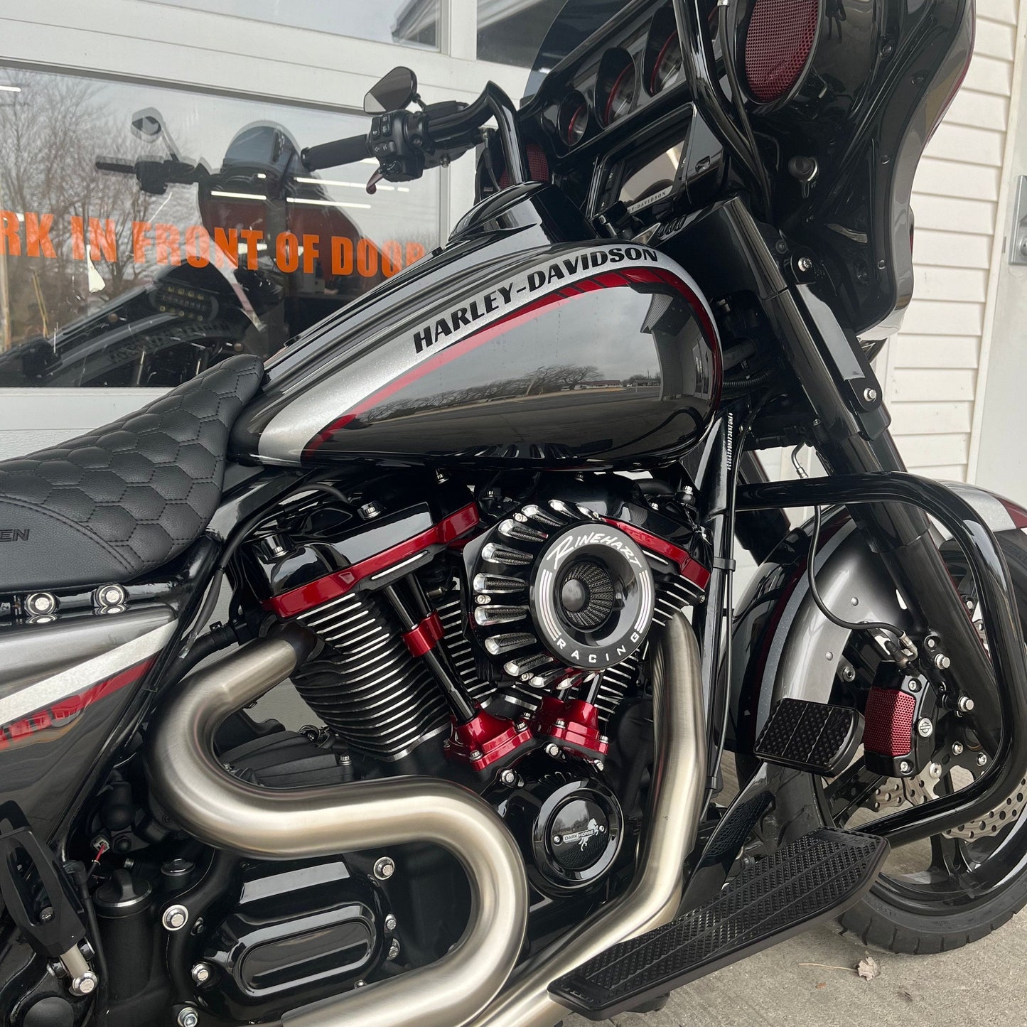 2017 Harley-Davidson Street Glide FLHXI