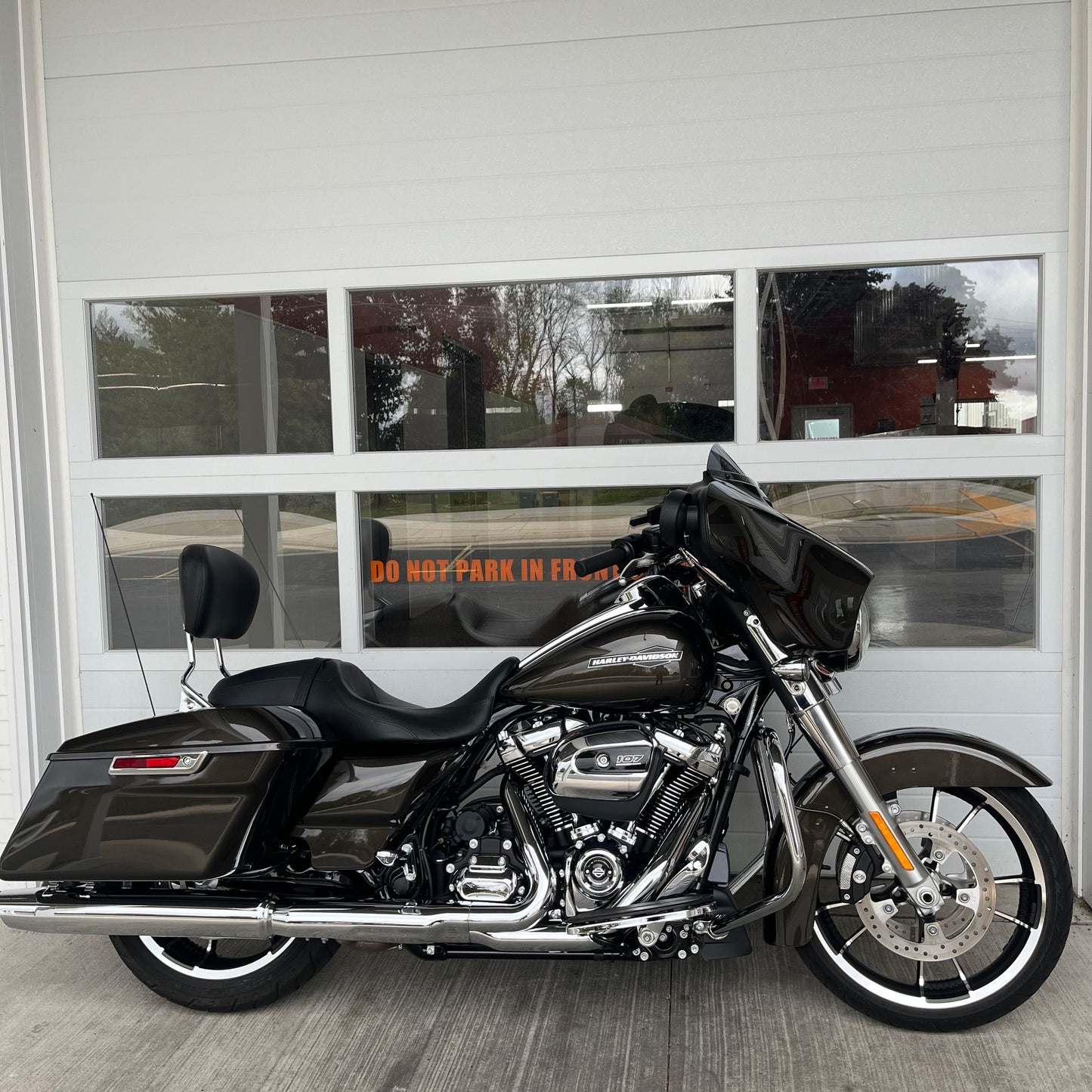 2021 Harley-Davidson Street Glide FLHX