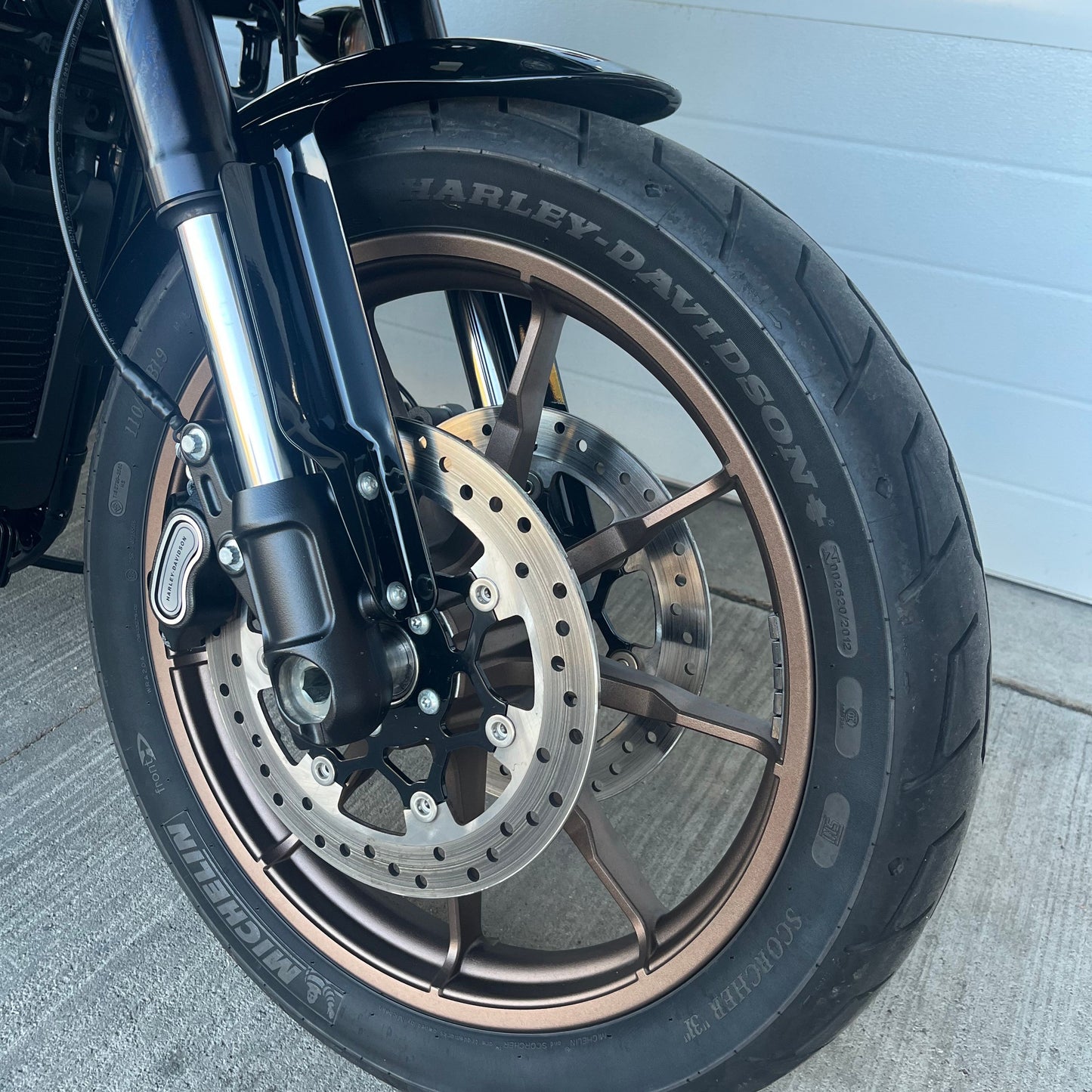 2022 Harley-Davidson Low Rider ST (FXLRST)