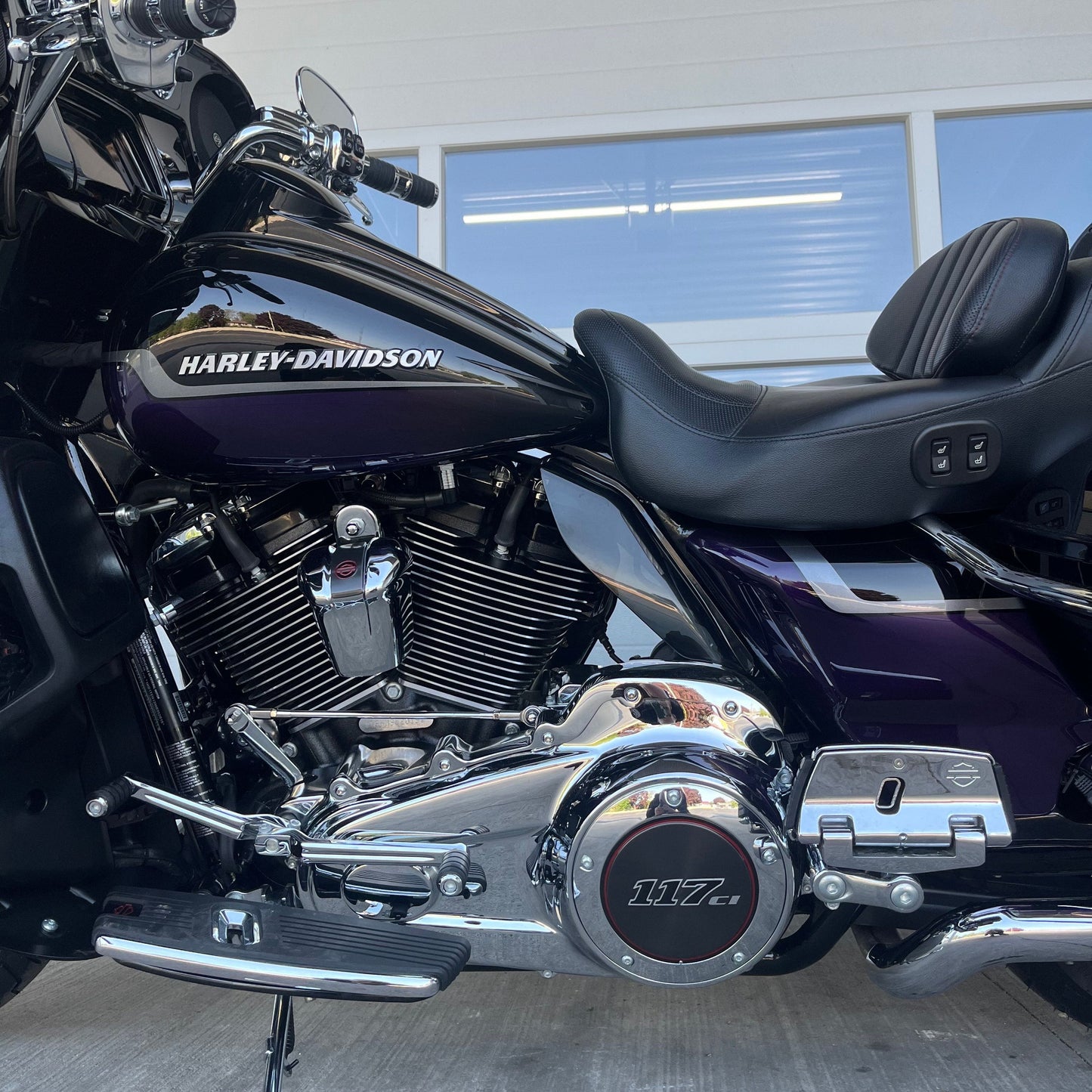 2021 Harley-Davidson FLHTKSE CVO Limited