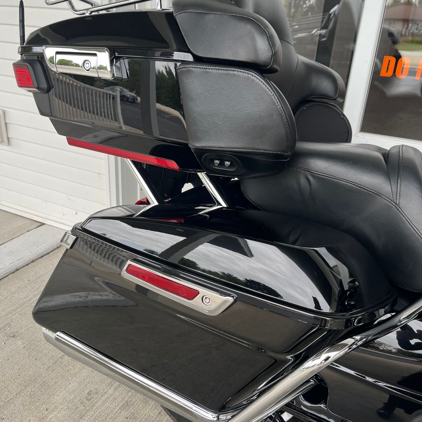 2019 Harley-Davidson  Ultra Limited FLHTK