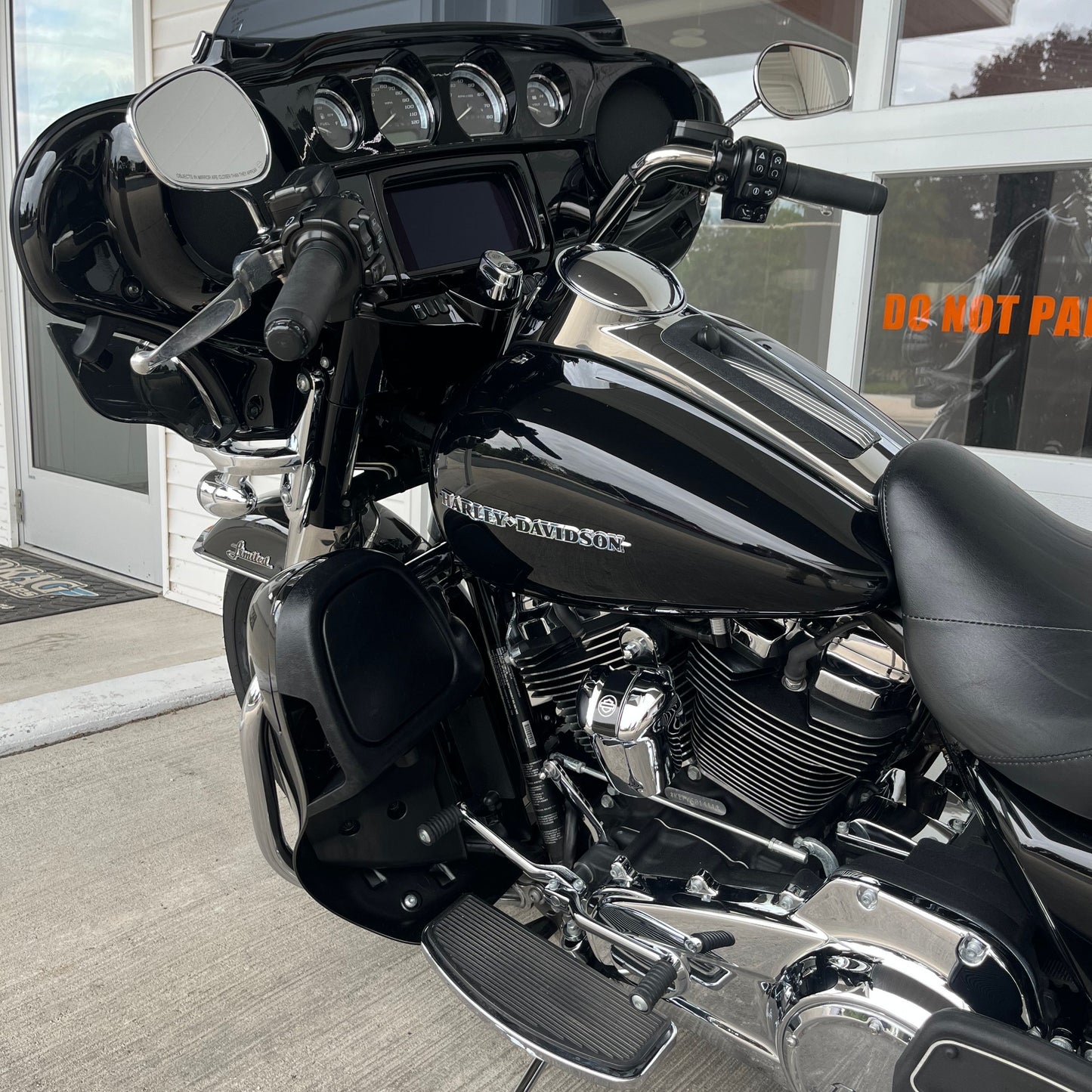 2019 Harley-Davidson  Ultra Limited FLHTK