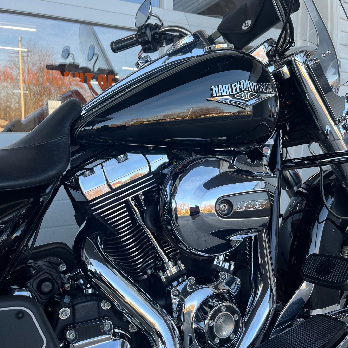 2014 Harley-Davidson Road King FLHR
