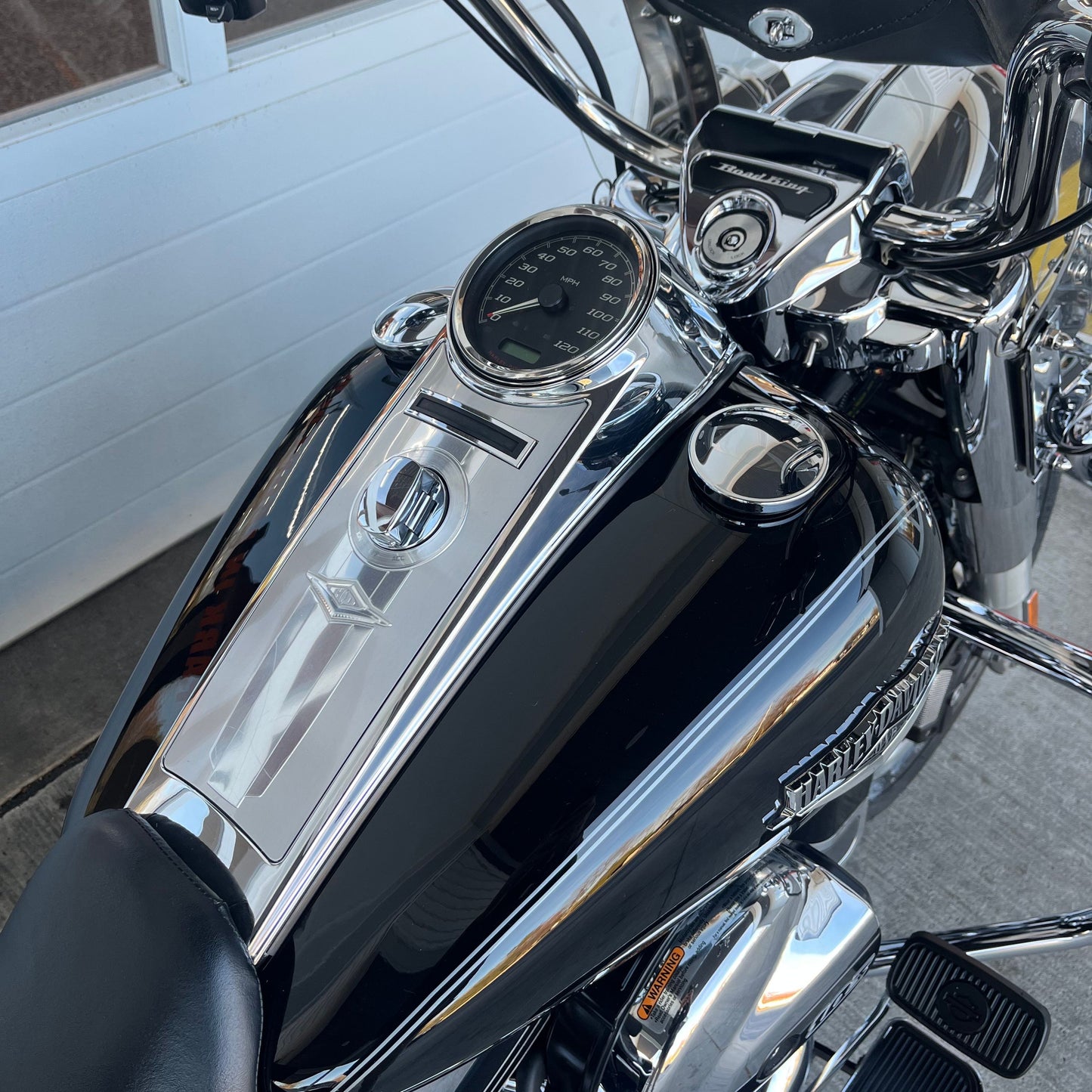 2014 Harley-Davidson Road King FLHR