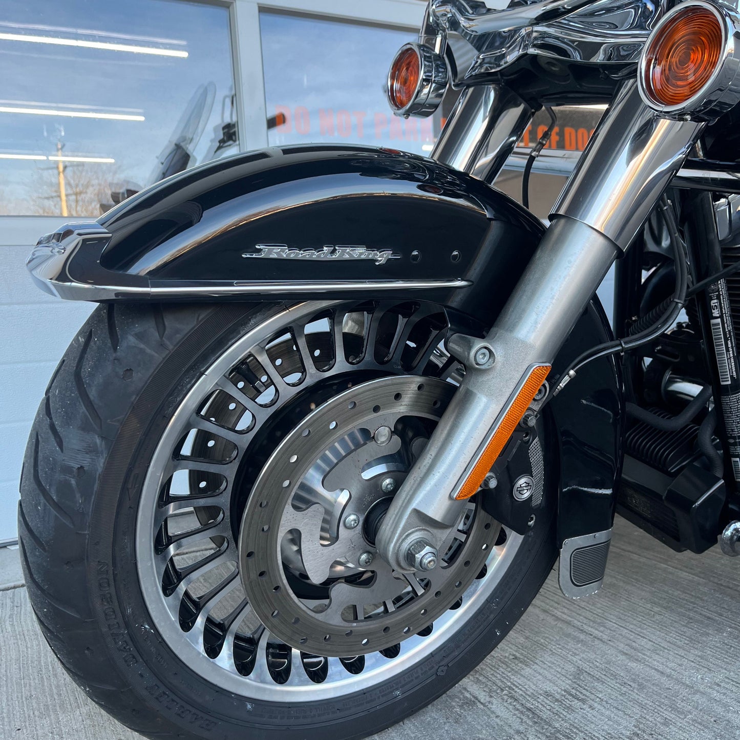 2014 Harley-Davidson Road King FLHR