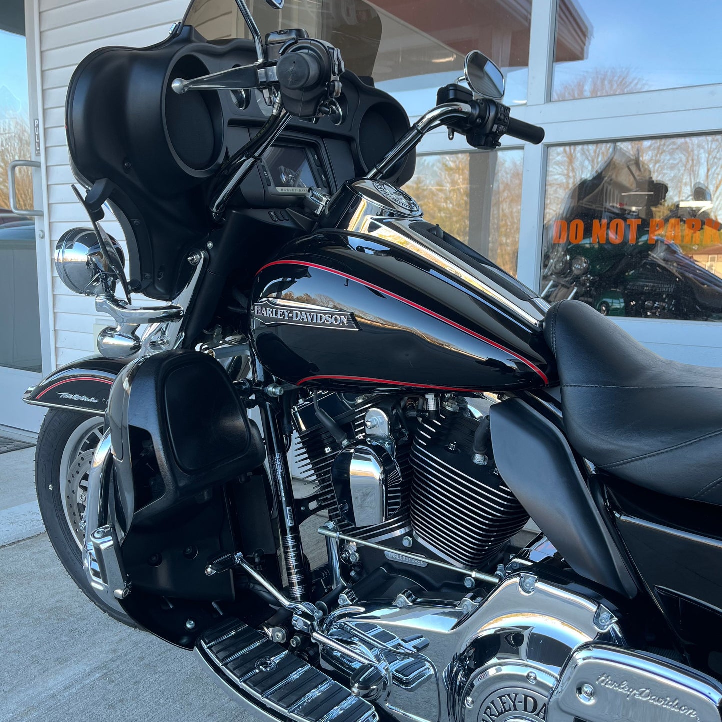 2016 Harley-Davidson FLHTCUTG Tri Glide Ultra