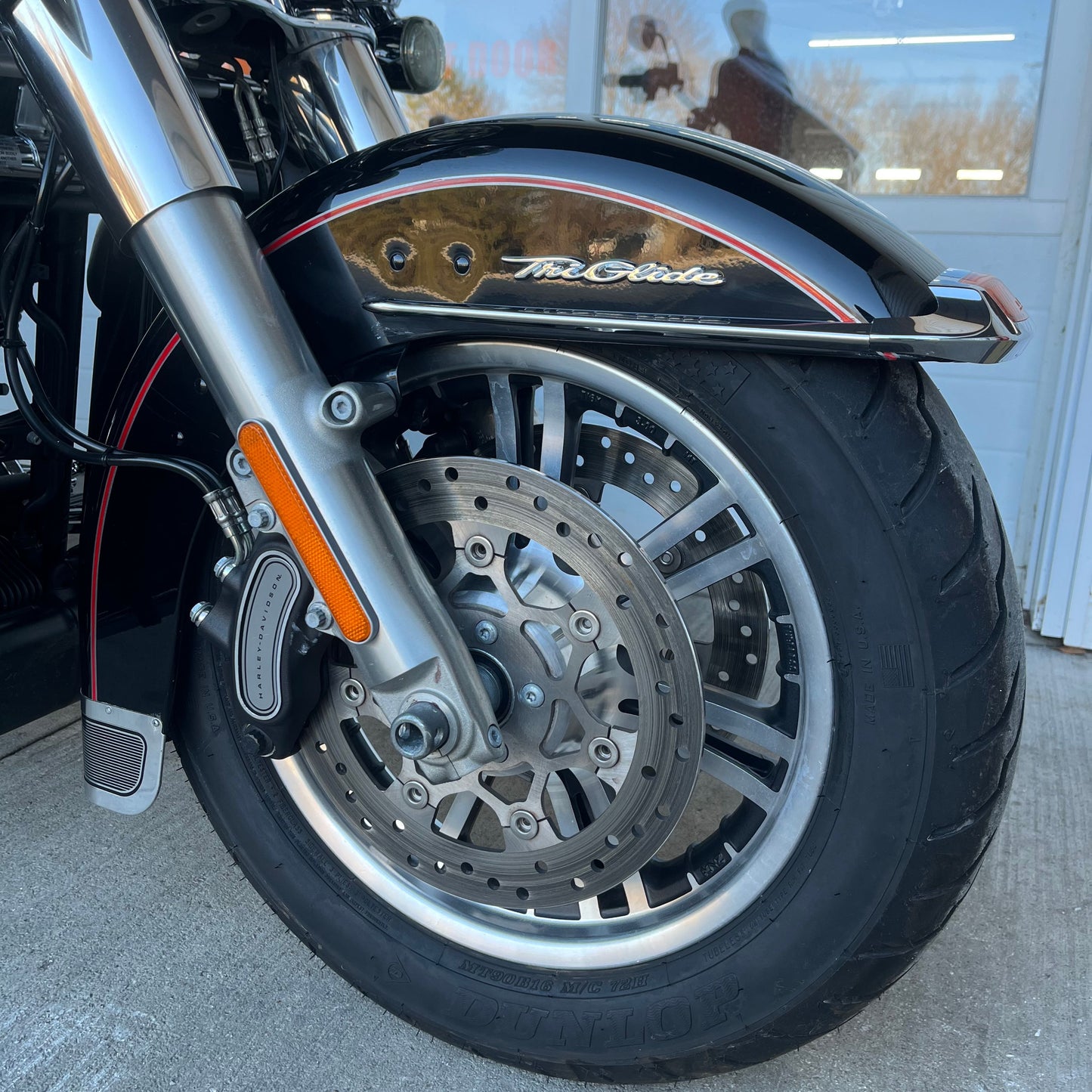 2016 Harley-Davidson FLHTCUTG Tri Glide Ultra