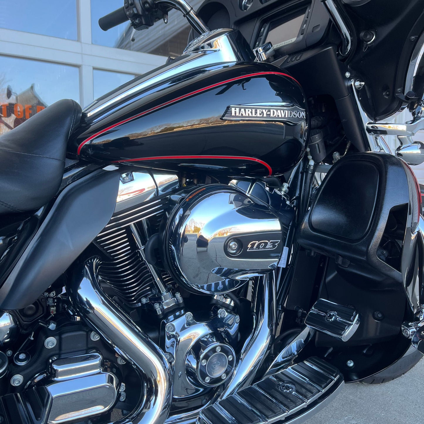 2016 Harley-Davidson FLHTCUTG Tri Glide Ultra