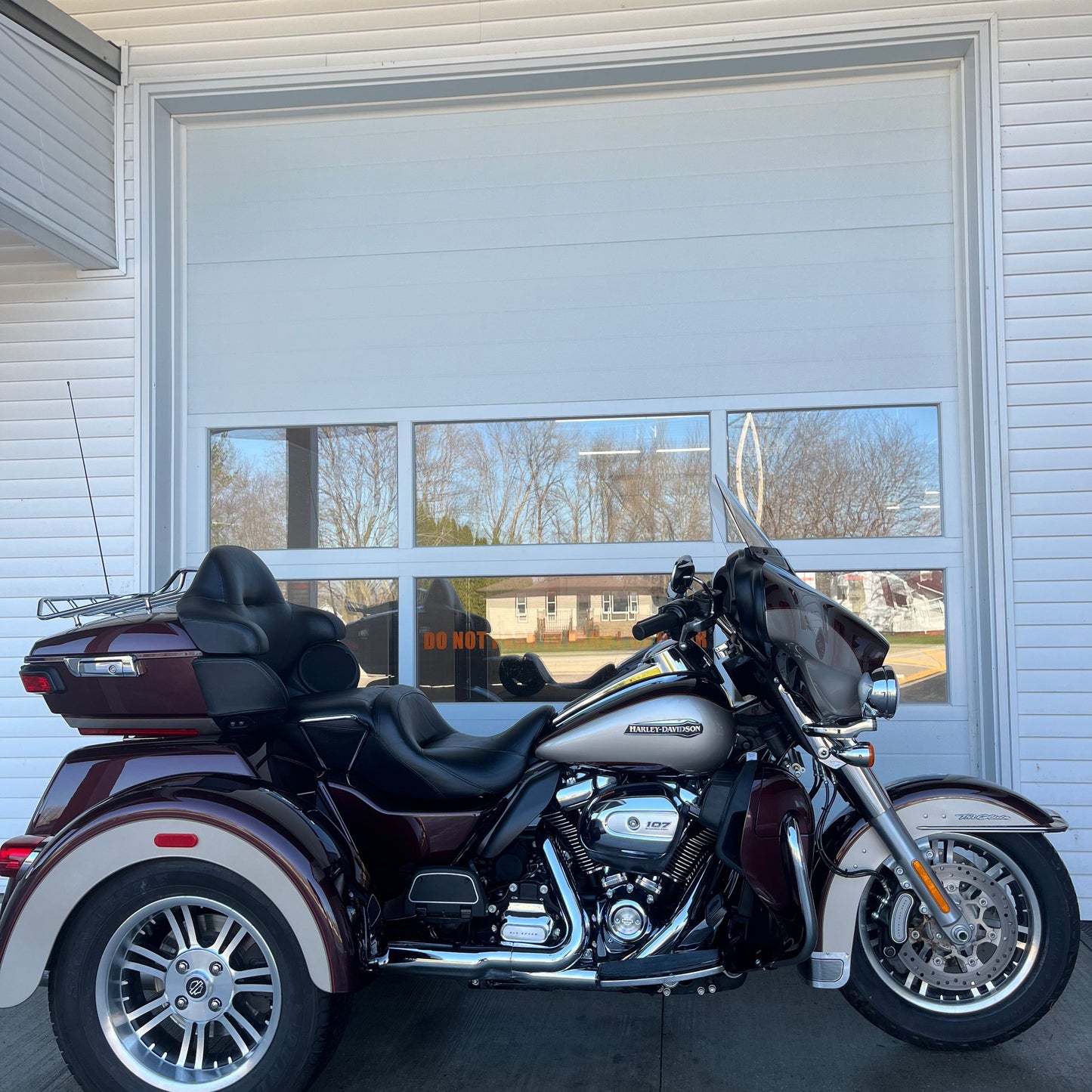 2018 Harley-Davidson FLHTCUTG Tri Glide Ultra