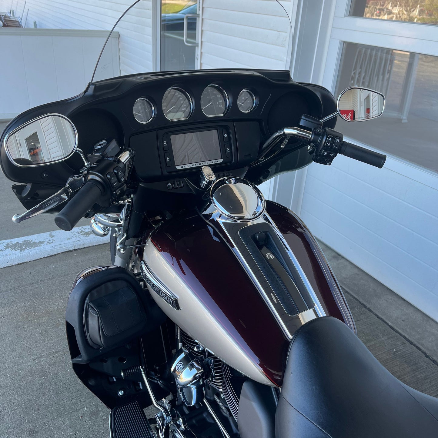2018 Harley-Davidson FLHTCUTG Tri Glide Ultra