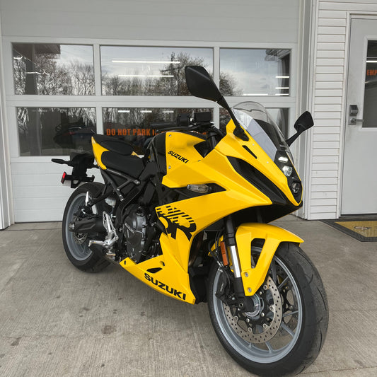 2025 Suzuki GSX-8R