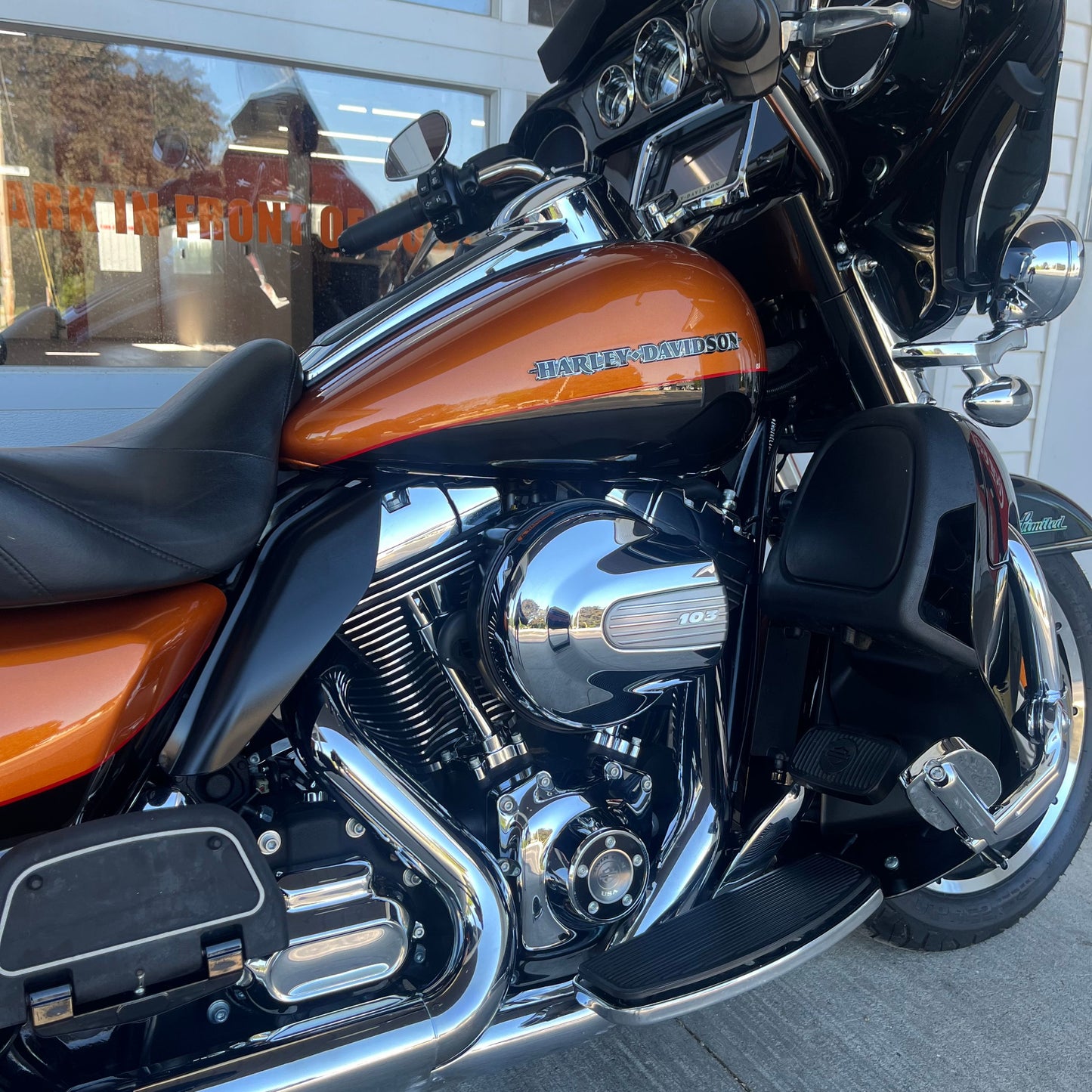 2015 Harley-Davidson FLHTK Ultra Limited