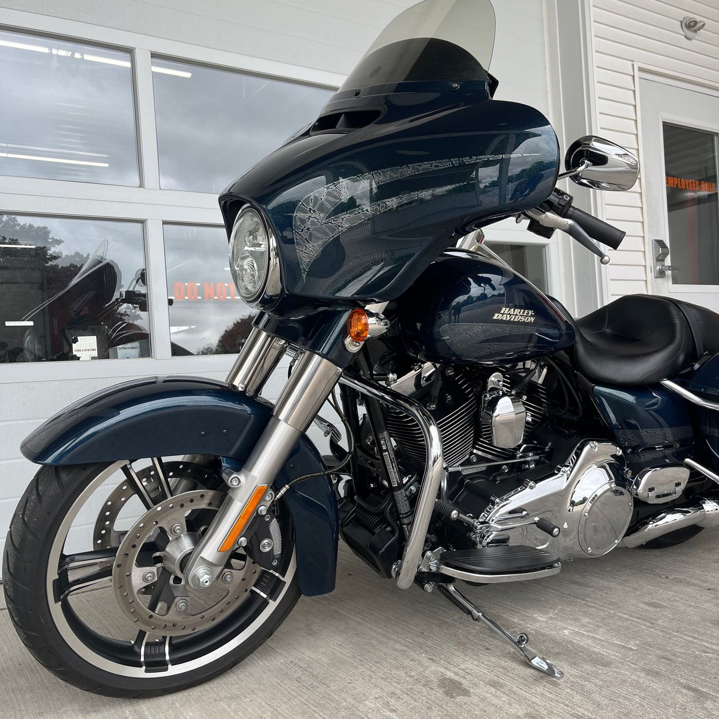 2016 Harley-Davidson Street Glide Special