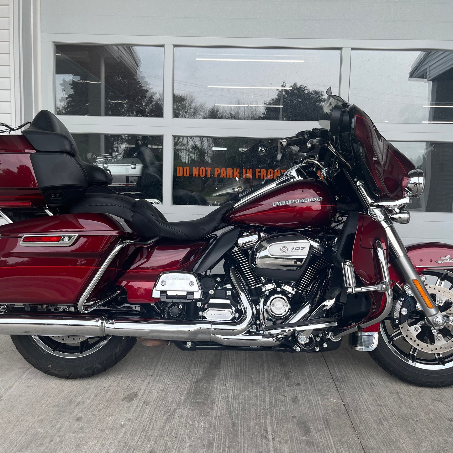 2017 Harley-Davidson Ultra Limited FLHTK